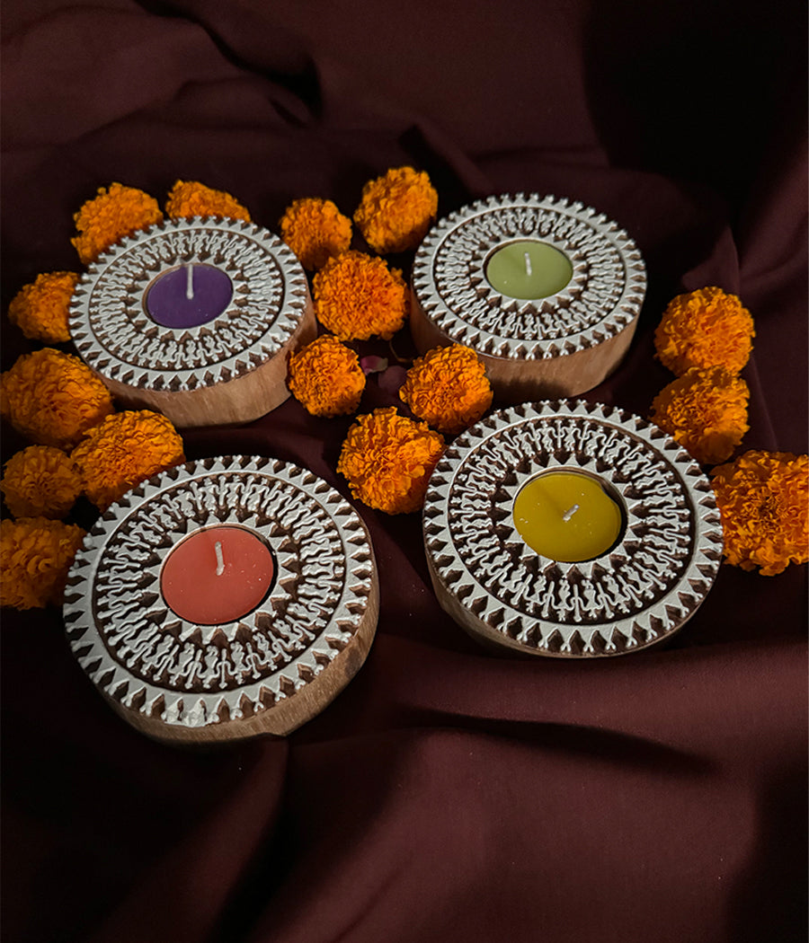 Wooden Devotion Diya (Set of 4 Diyas)