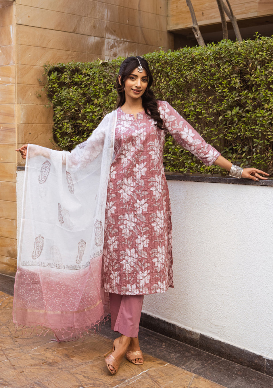 Plum Aura Suit Set with Kota Dupatta