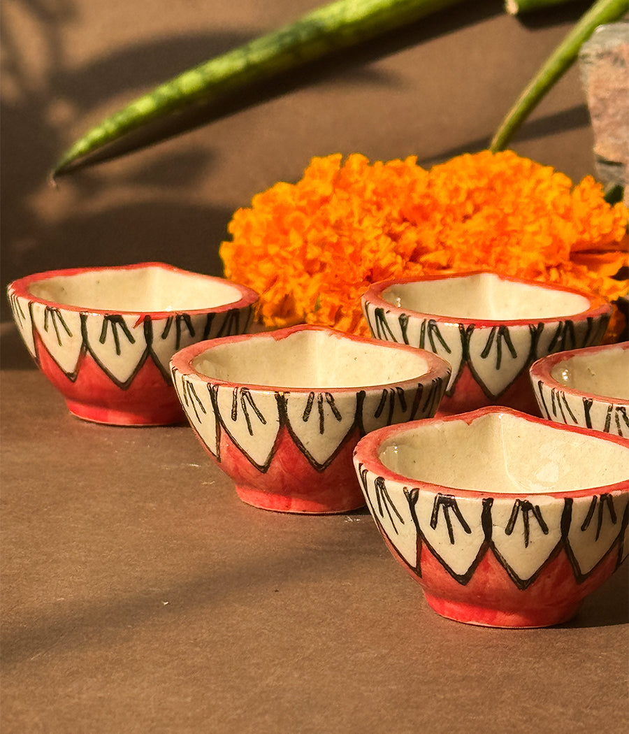 Red Blossom Diya - Set of 6