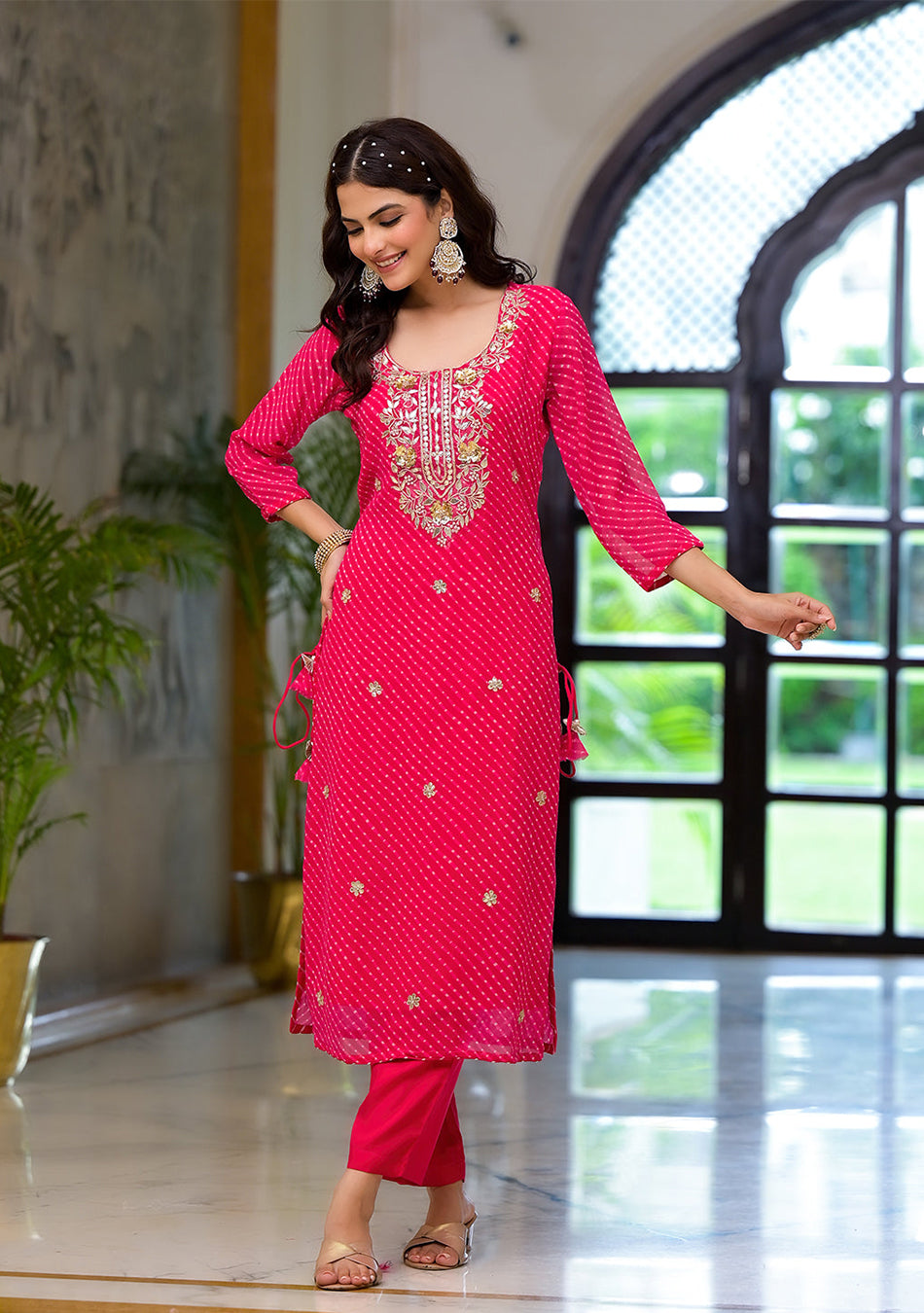 Pink Leheriya Print Georgette Fabric Straight Kurta & Trouser with Dupatta