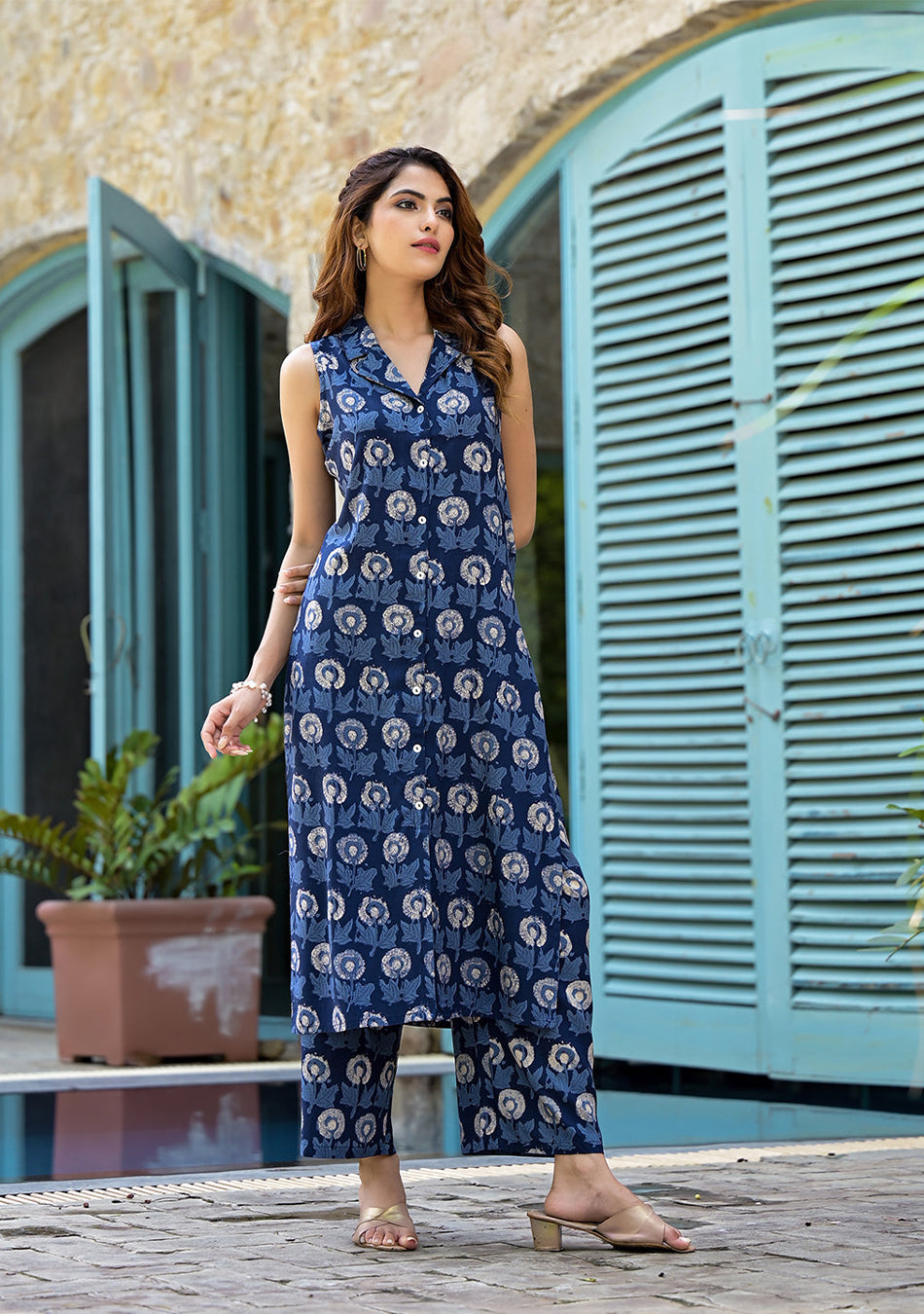 Navy Blue Floral Printed A-Line Rayon Kurta Set