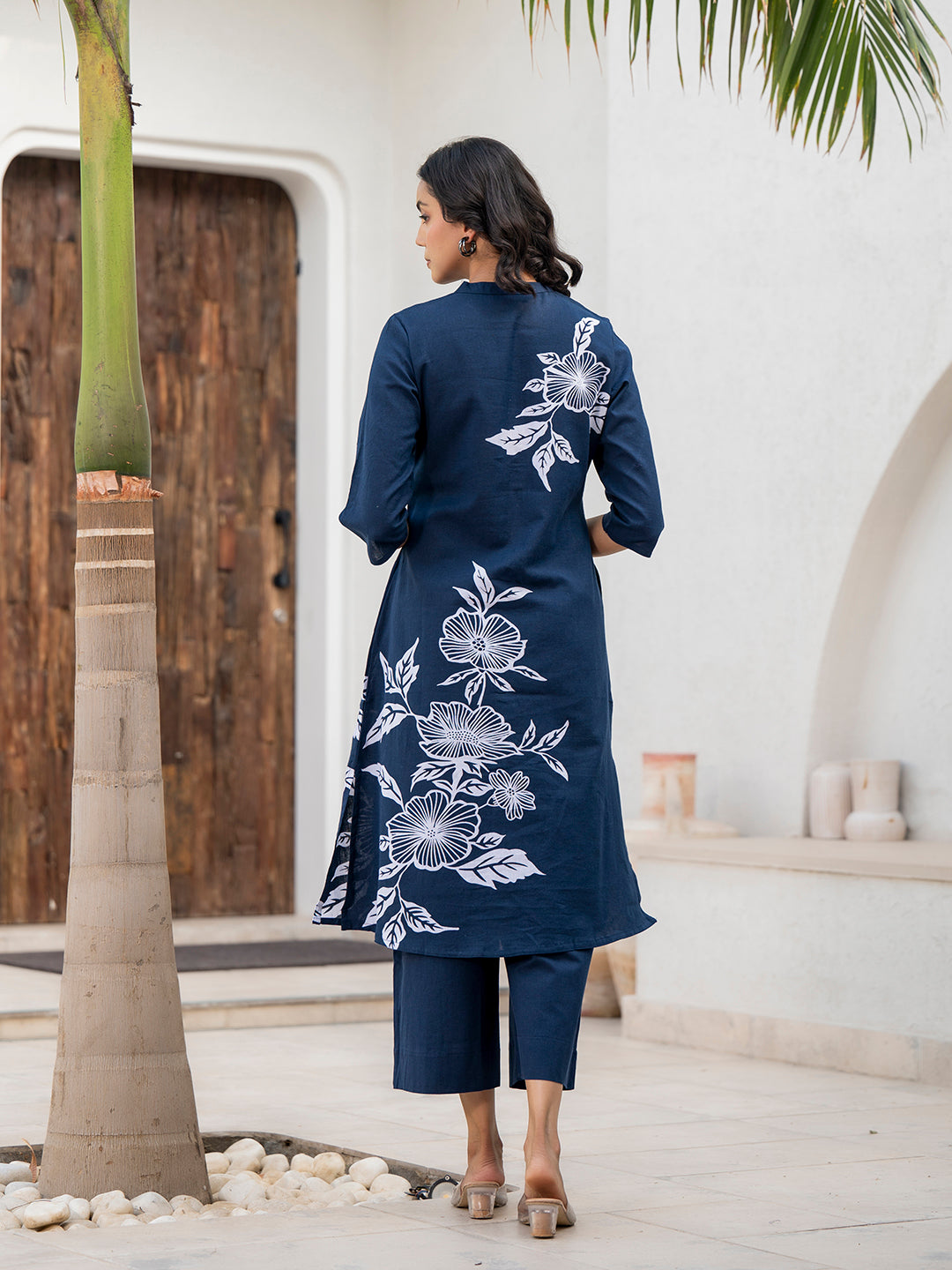 Navy Blue Floral Pattern Kurta Pant Set