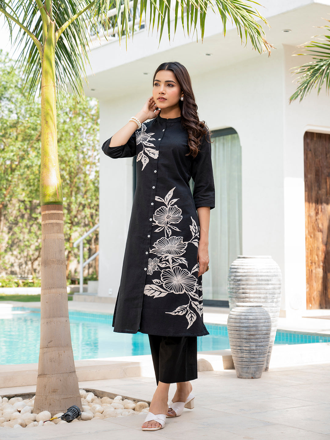 Black Floral Printed Cotton A-line Fit Kurta Pant Set