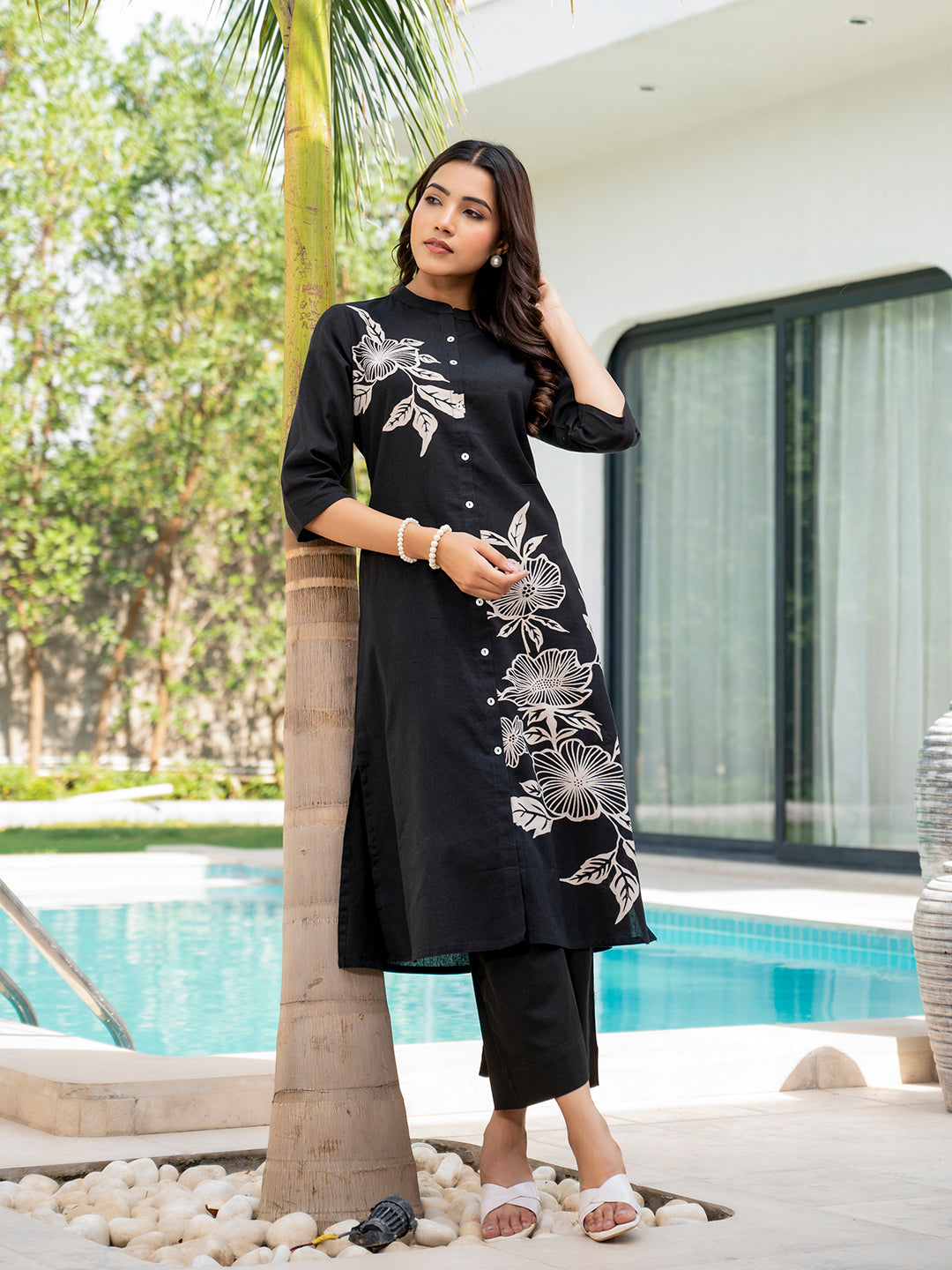 Black Floral Printed Cotton A-line Fit Kurta Pant Set