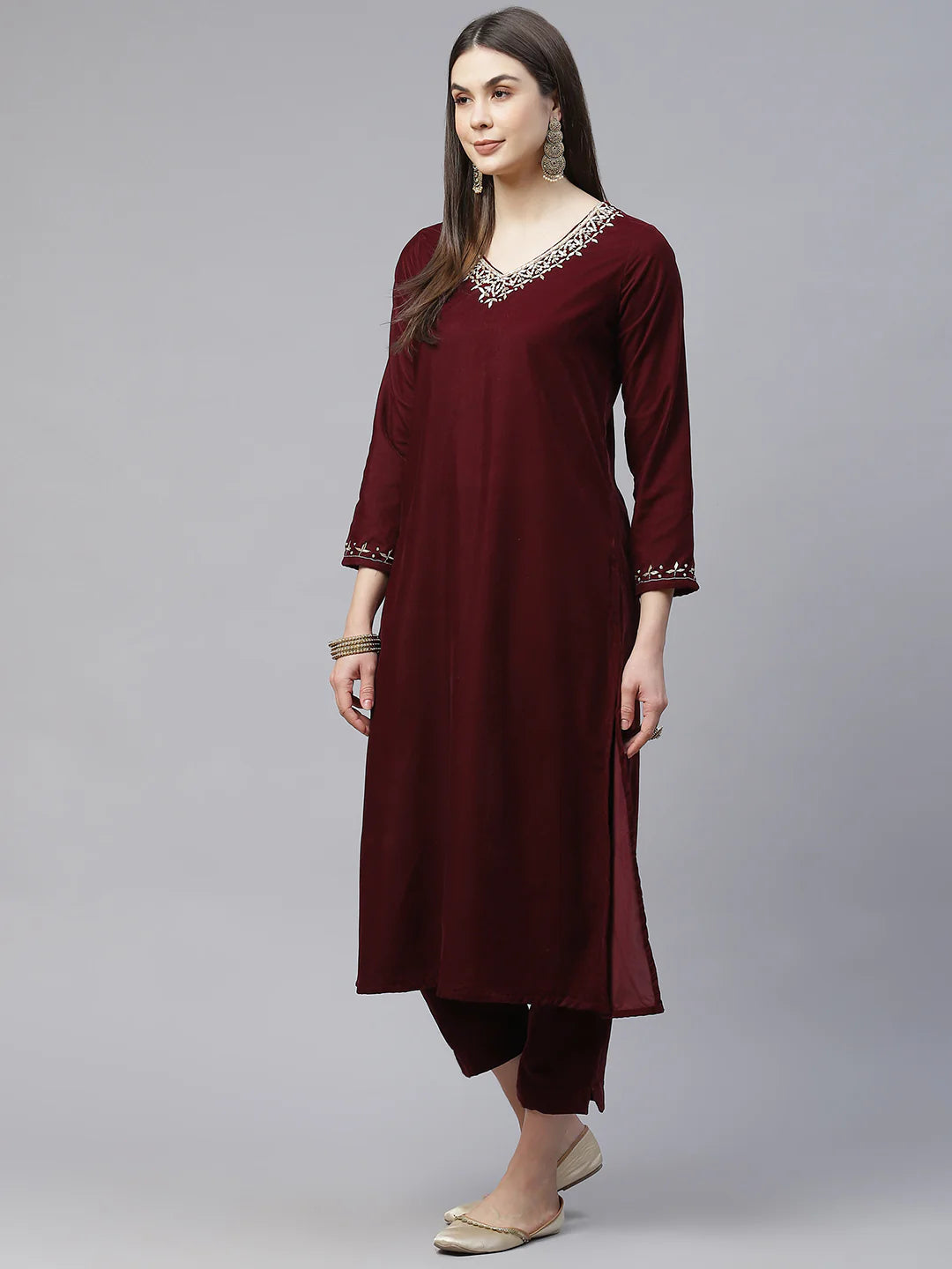 Maroon Velvet Hand Work Kurta Pant With Net Dupatta Set