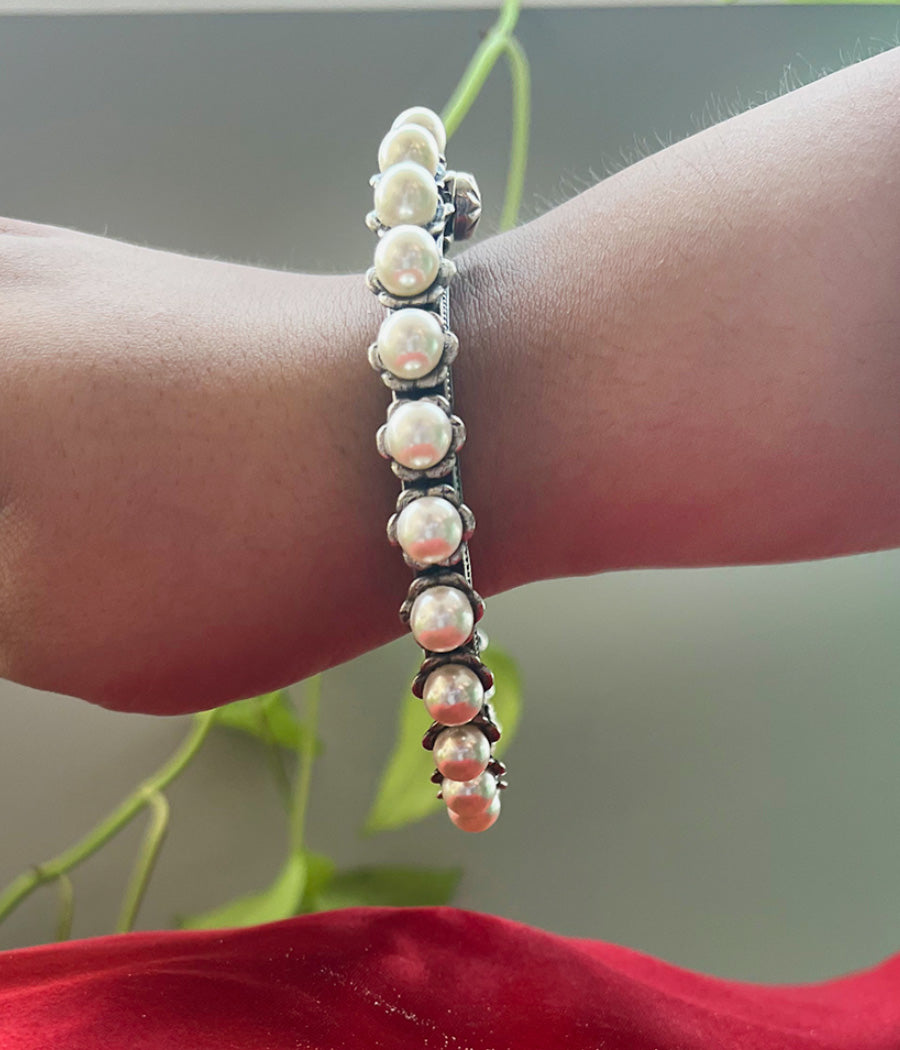 Pearl Openable Bangle