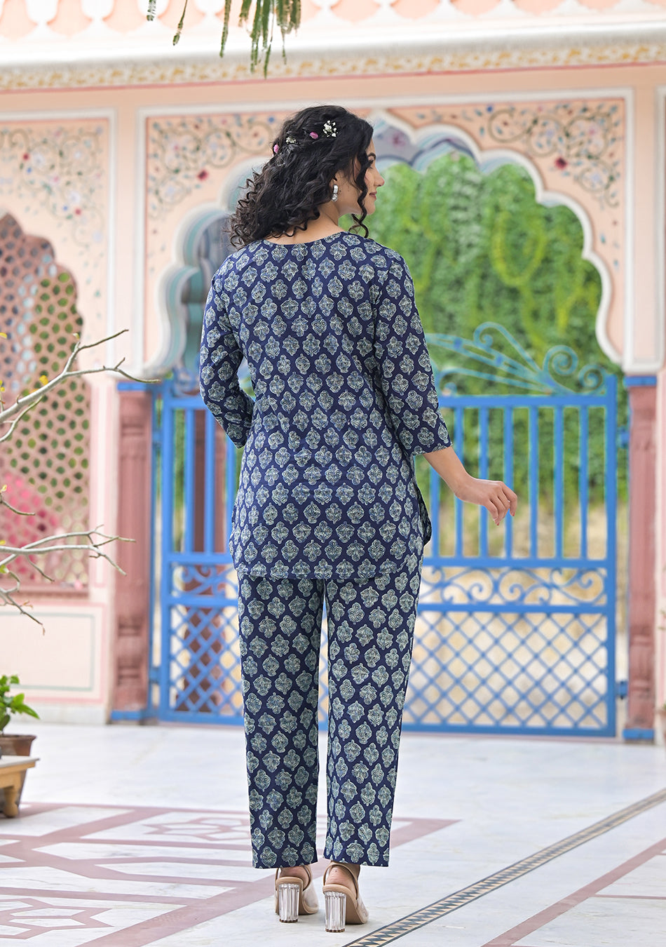 Blue Leaf Loungewear/Nightwear