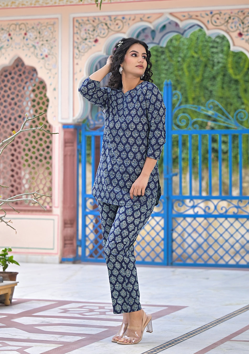 Blue Leaf Loungewear/Nightwear