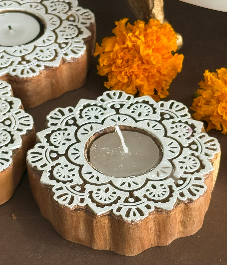 Wooden Devine Night Diya - Set of 4 Diyas