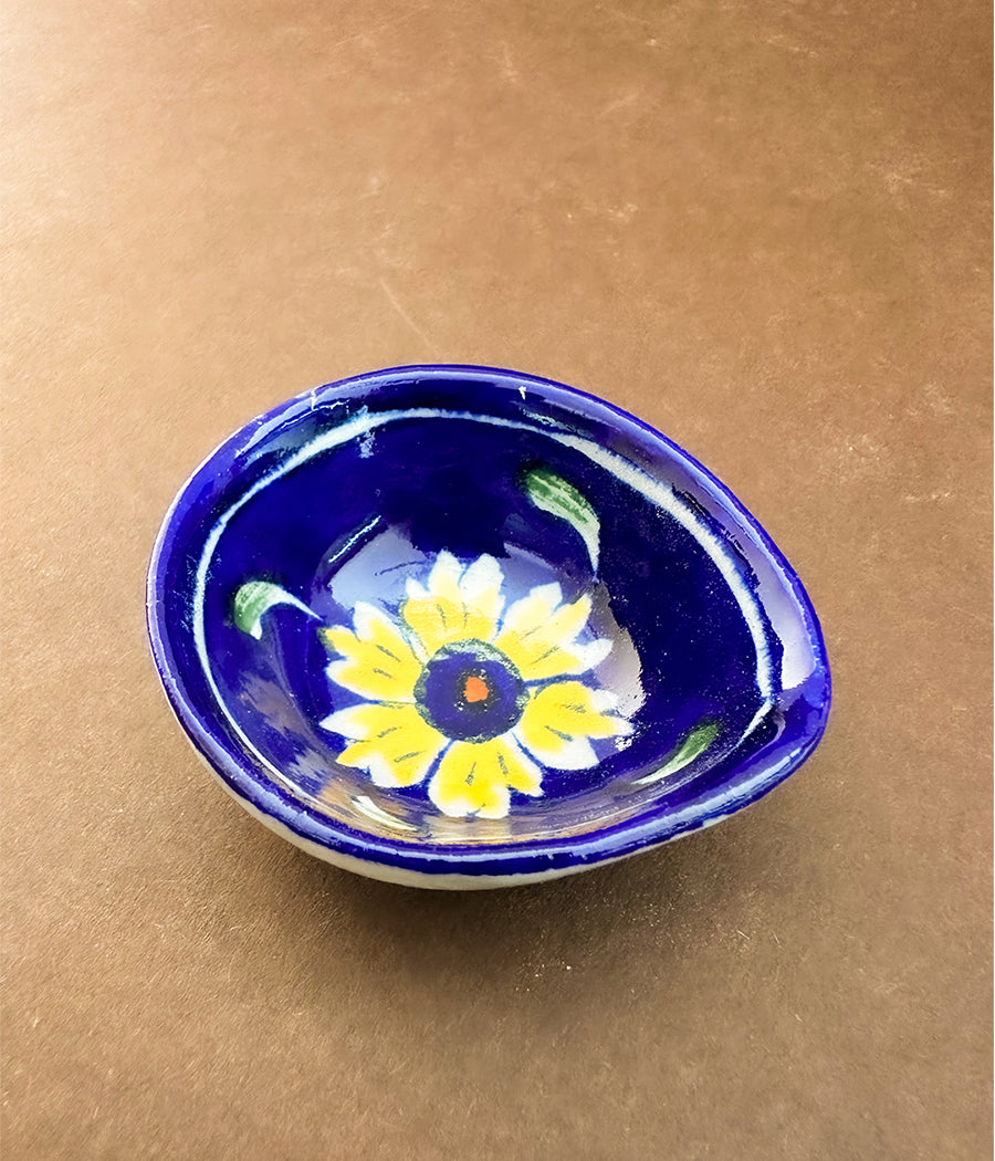 Blue Pottery Sun Flower Design Diya - Set of 6