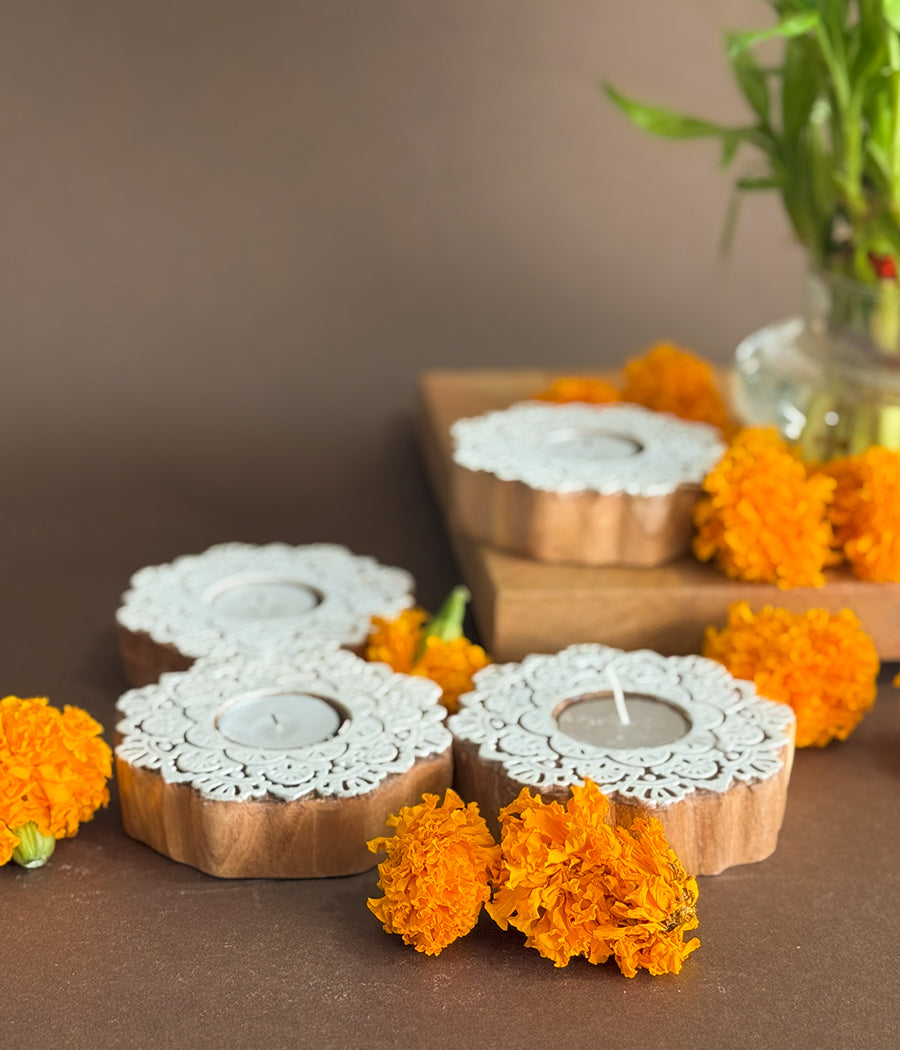 Wooden Devine Night Diya - Set of 4 Diyas