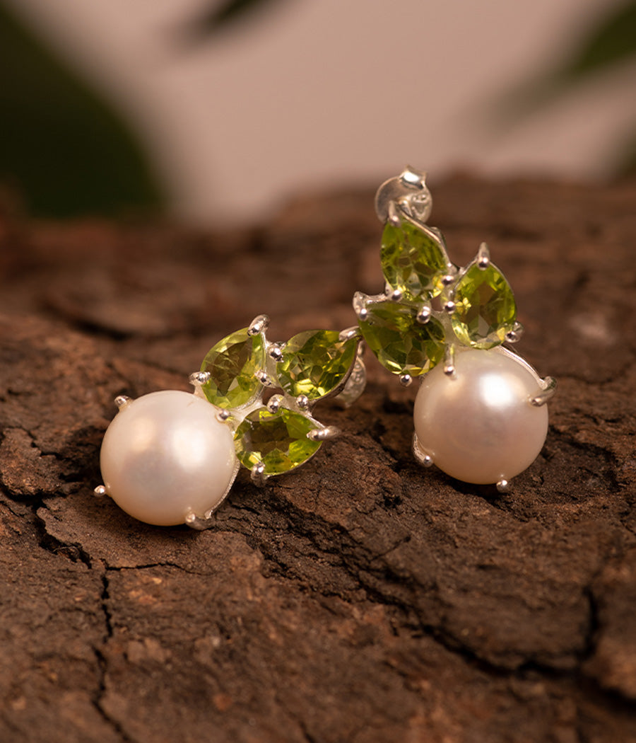 Leaf Cut Peridot & Pearl Earrings