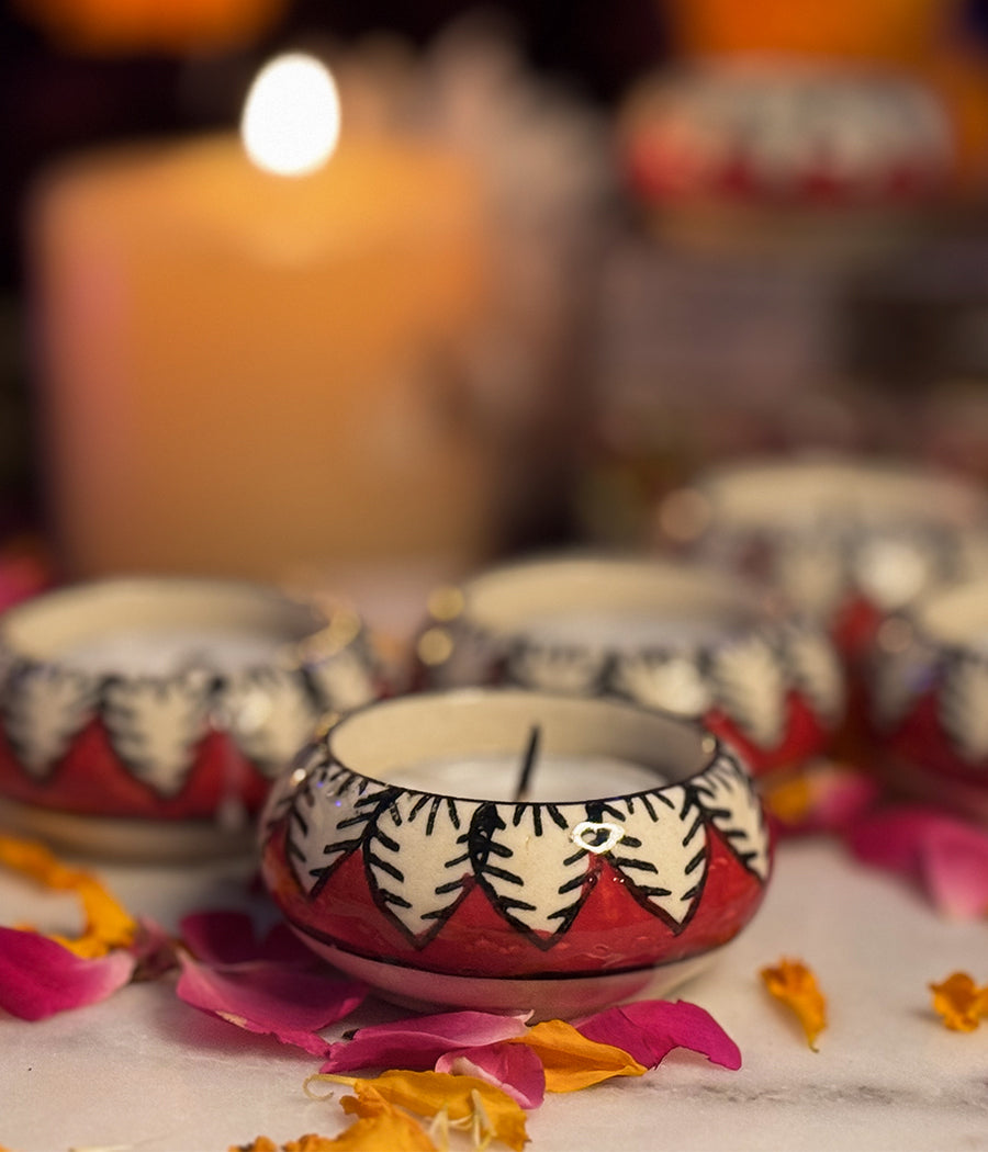 Red Leaf design Diya - Set of 6