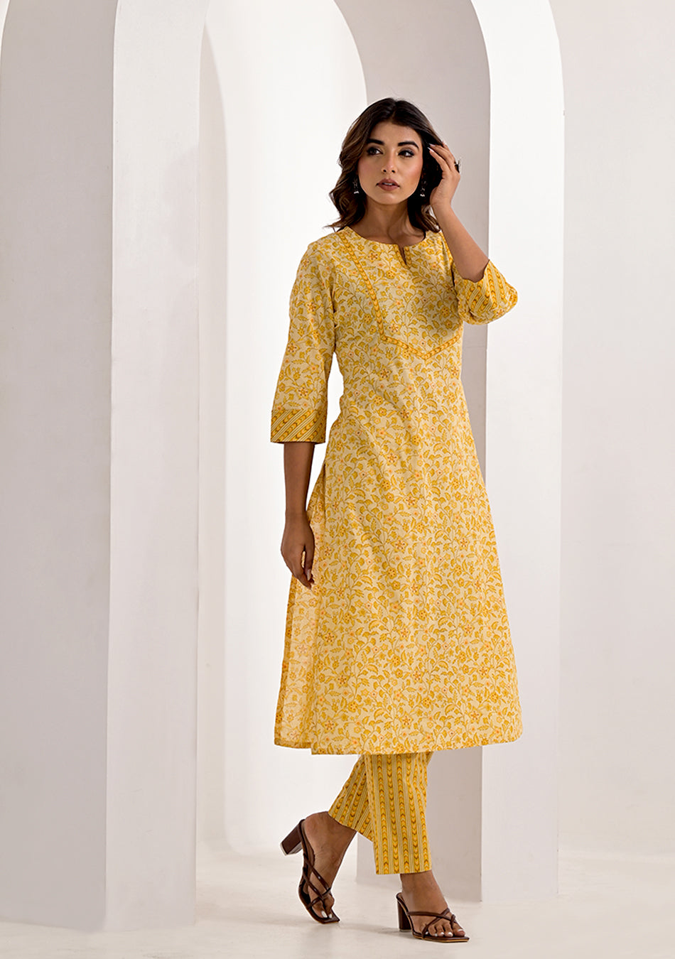 Lemon  Floral Printed Kurta Pant Set