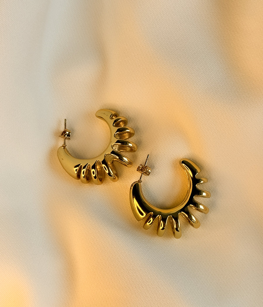 GOLDEN CRESCENT STUD EARRINGS