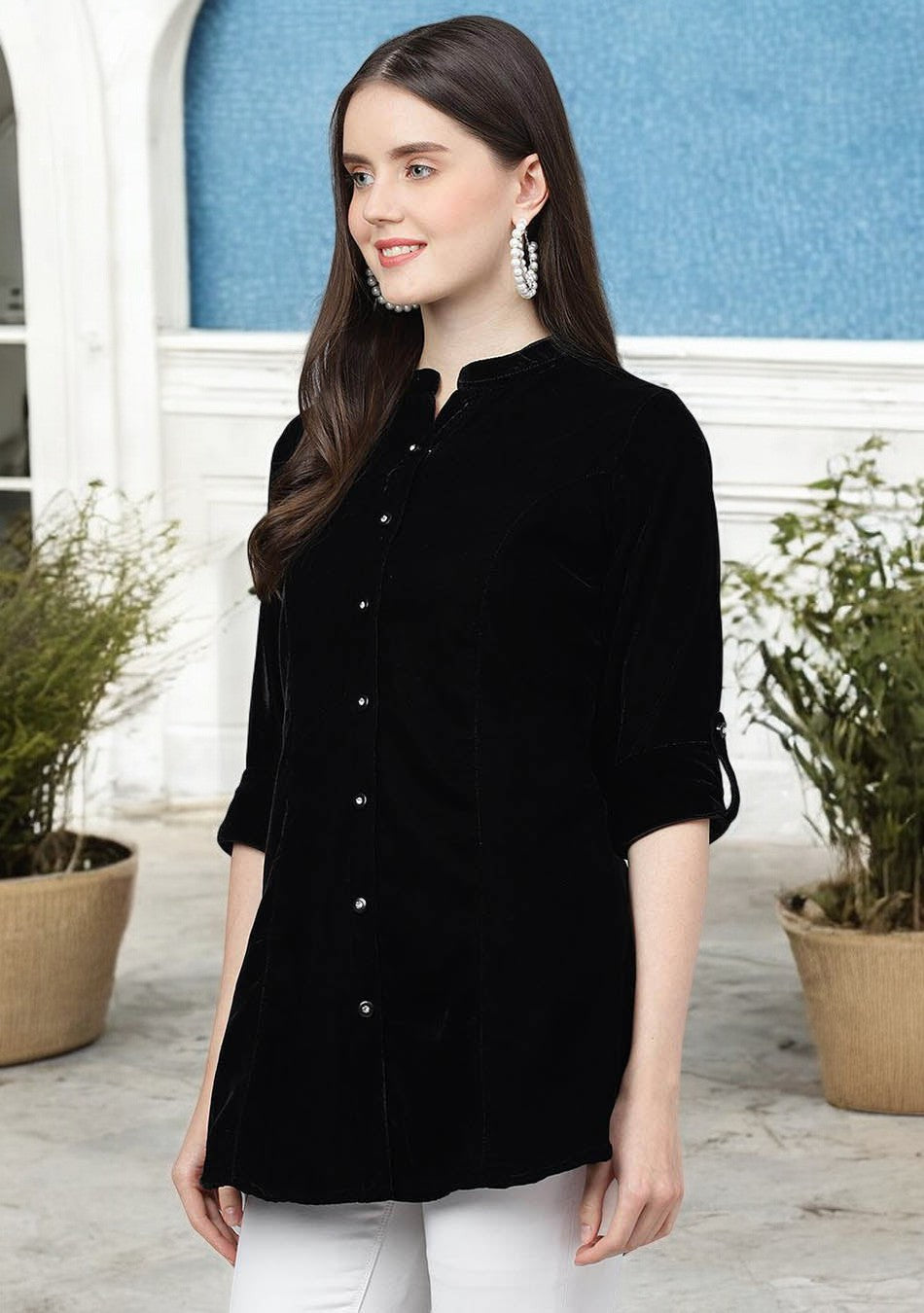 Black Solid Velvet A-line Shirts Style Top