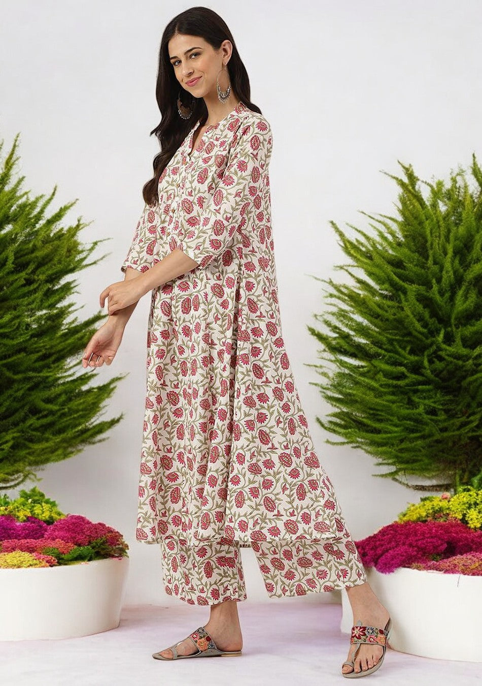 White Floral Printed Anarkali Kurta Palazoo Sets