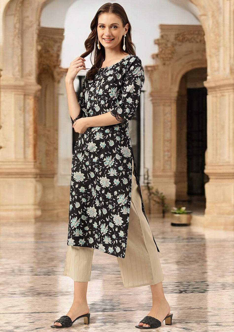 Black Floral Print Straight Fit Cotton kurta